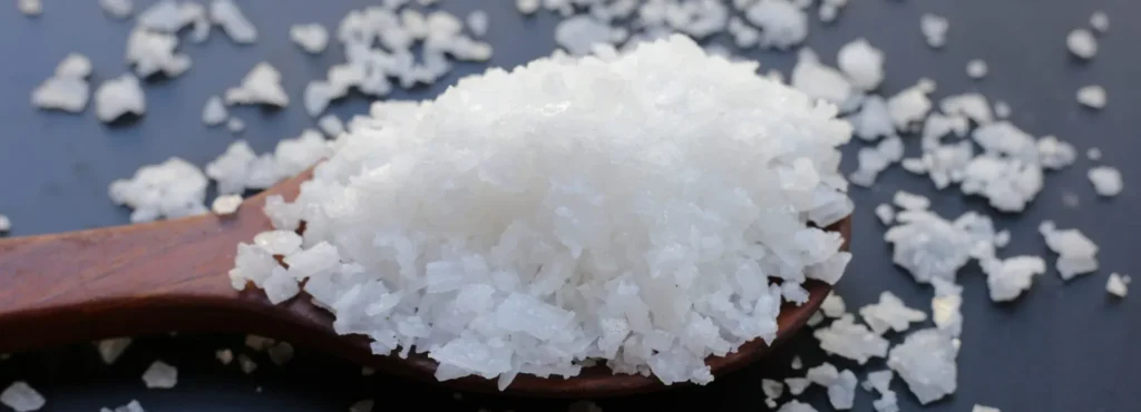 Industrial caustic soda flakes in bulk packaging